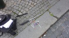 Prodavač ji poprosil o respirátor. Žena vytáhla teleskopický obušek