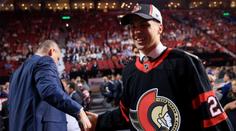 Povedený český pátek. Smlouvy v NHL podepsali dva mladíci