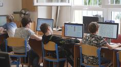 Nová informatika od září povinně. České školy projdou zásadní změnou