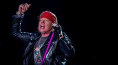 Zpěvák Axl Rose čelí žalobě za sexuální napadení z roku 1989