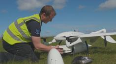 Diabetikům z odlehlých míst dodávají léky dronem