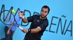Obří pokuta pro tenistu Gastona. Za nesportovní chování zaplatí miliony