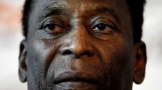Pelé musel v Paříži do nemocnice! Jeho doprovod vysvětlil proč