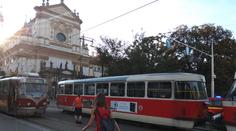 Stovky nehod komplikovaly dopravu, bylo jich nejvíce za celý nouzový stav