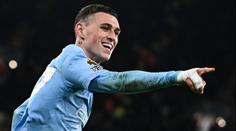 Foden hattrickem zkrotil Aston Villu. Arsenal se vrátil do čela Premier League