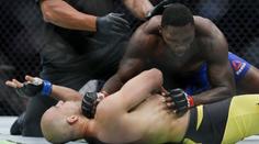Cormiere, třes se! Rumble vyřídil Teixeiru za pouhých 13 sekund