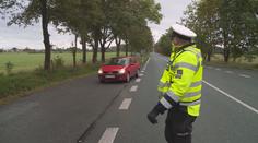 Šneci za volantem narazí! Za pomalou jízdu chtějí policisté dávat pokuty