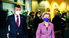 EU přitvrdí vůči Česku, zaklekne na "rudé zóny". Řešily se očkovací pasy