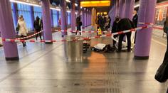 Cestující v Praze vyděsila mrtvola v metru. Ležela uprostřed nástupiště