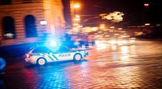 VIDEO: Dramatická honička v Praze. Řidič při ujíždění policii „obětoval“ spolujezdkyni