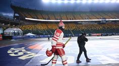 Nova Sport nabídne první letošní duel pod širým nebem. McDavid trénoval