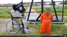Nový kat ISIS je na vozíku! Zranily ho bomby koalice?