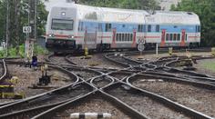 U Kolína zabil vlak ženu. Nehoda dopoledne ochromila dopravu