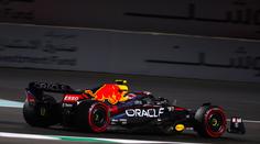 Hamilton vypadl hned v první části kvalifikace. Vyhrál Pérez
