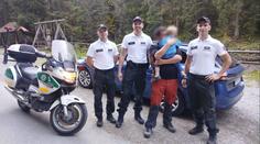 Z oslavy svatby rovnou do terénu. Policisté vyrazili hledat ztracené dítě