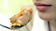 Žena snědla rybu oblíbenou i v Česku. Amputovali jí všechny končetiny