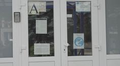 Tragédie ve Vrútkách: Rok po útoku chrání školu neprůstřelné dveře