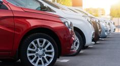 Kdo chce prodat nebo koupit ojeté auto, neměl by otálet. Bude hůř