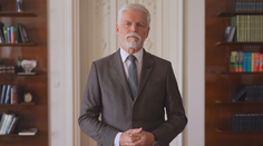 Prezident vetoval další zákon. Vadí mu zásah do státní správy