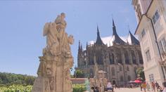 Přes řeky, lesy a louky až na hrad. Středočeši lákají na turistiku i historii