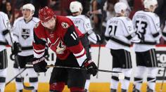 Nejlepší léta kariéry, vzpomíná Hanzal na Coyotes. NHL se tam podle něj vrátí