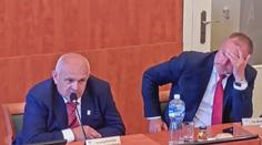 "Velká sranda." Starosta Poděbrad mluvil o střílení Romů