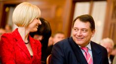 Pomluvy, potrat, boj o život: Láska a krize manželů Paroubkových!