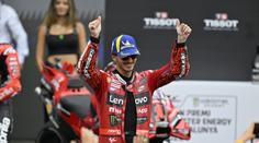 Bagnaia dostal od lékařů zelenou. Po děsivé nehodě pojede už o víkendu