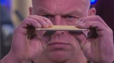 Upgrade: Jak dopadl iPhone 6 v rukách nabušeného kulturisty?