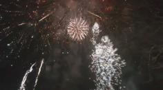 Opatřením navzdory. Tato města na Nový rok pořádají tradiční ohňostroj!