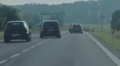 Šílenci za volantem ohrožovali řidiče u Slaného. Případ řeší policie