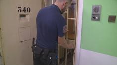 Pět let za mřížemi mu nestačilo. Muž v Ostravě znovu vykradl desítky aut