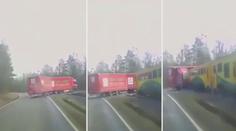 Houkání vlaku kamion nezastavilo, vjel přímo před něj. VIDEO