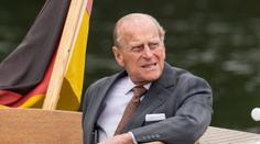 Strach o život královnina manžela! Princ Philip musel do nemocnice
