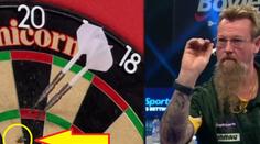 Whitlock bez slitování! Moucha na terči šipkařskou Grand Prix nepřežila