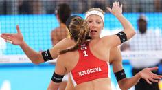 Sezona beache začíná: Kolocová a Kvapilová postupují ze skupiny!
