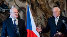 Vyznamenání? Klausovi s Gašparovičem se smějí Češi i Slováci! GALERIE VTIPŮ