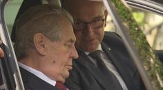 Neschopní ať zkrachují, kritizují mě blbečci, říká prezident Zeman