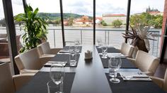 Luxusní restaurace dostala dotaci 5 milionů, každý Čech se v ní ale nenají
