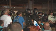 Na Slovensku pokračují protesty proti zákonu zvýhodňující očkované