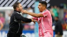 Inter Miami prohrál finále, pak došlo k rvačce. Suárez plivl na soupeře