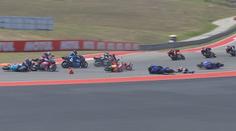 Strašidelná nehoda v Moto2. Salač utrpěl obrovskou ránu zezadu