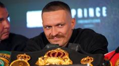 Usyk bude obhajovat tituly v těžké váze. Zápas sledujte exkluzivně na Voyo