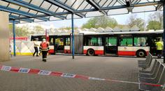 Chodce v Praze zabil autobus, jeho příbuzný se na to díval!