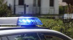 Policie našla pohřešovanou dívku z Pelhřimovska. Převzali si ji záchranáři