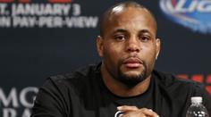 Atraktivní zápas Cormier vs. Jones zrušen! Má UFC záložní plán?