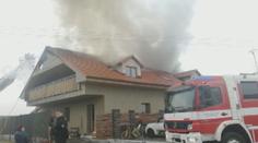 V Česku řádily požáry. Rodiny ztratily domov, jeden člověk přišel o život