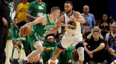 Basketbalisté Golden State zničili Boston a srovnali finálovou sérii na 1:1