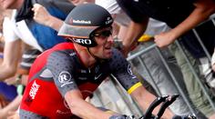 Šok na Tour: Armstrong je zpátky!