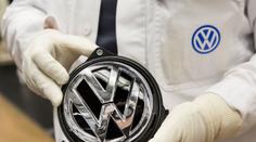 VW rozdal moc velké odměny. Chce je zpět i od lidí, které vyhodili